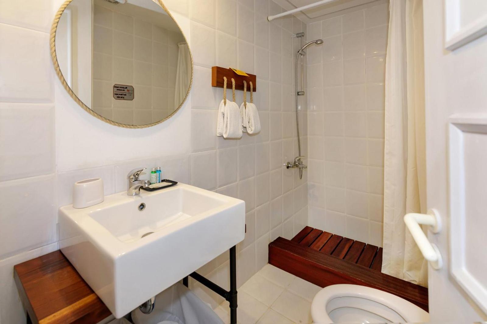 Nikiti Seafront Blue Apartment Ngoại thất bức ảnh